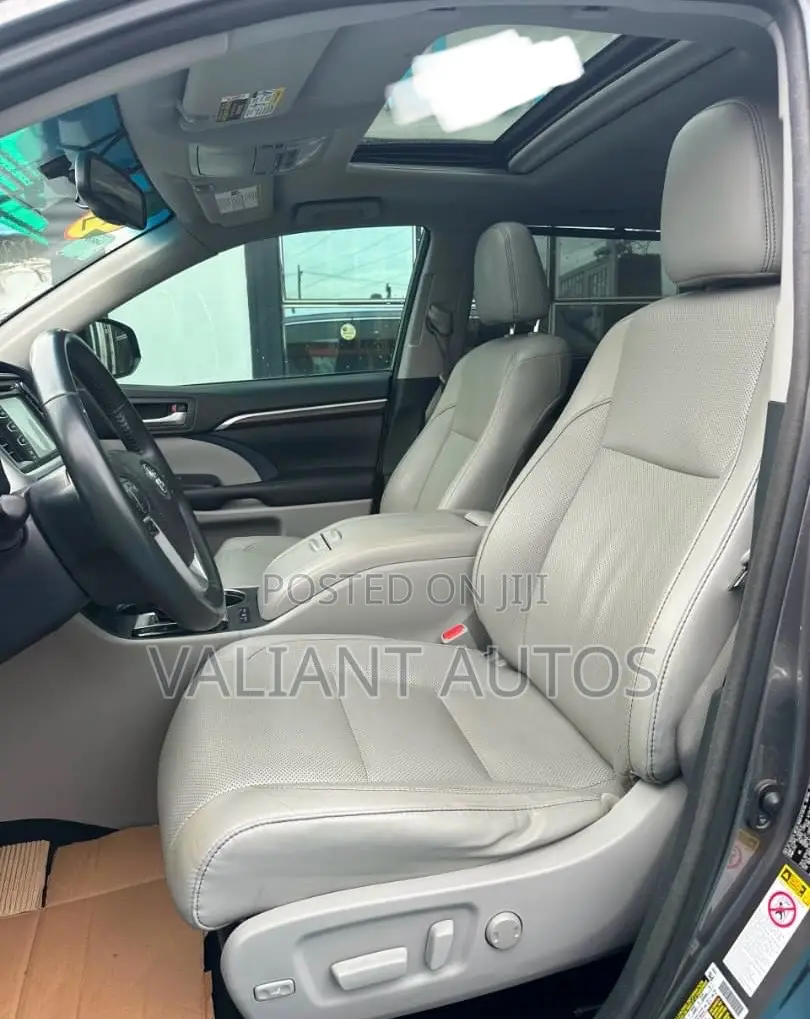 Toyota Highlander 2016 Gray