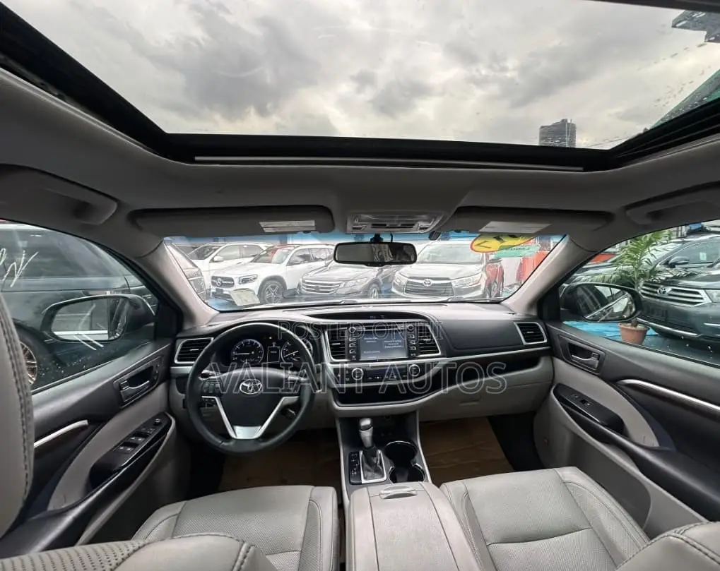 Toyota Highlander 2016 Gray