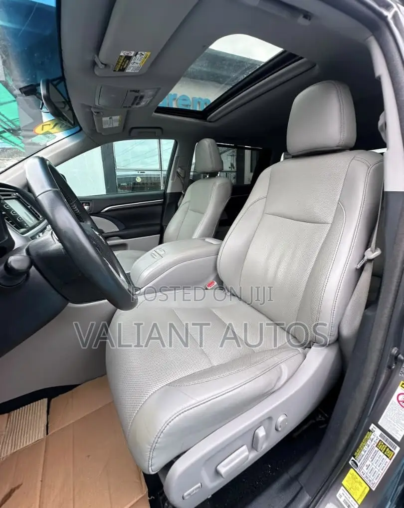 Toyota Highlander 2016 Gray