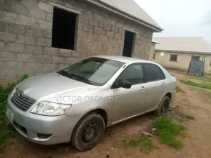 Toyota Corolla 2004 Silver