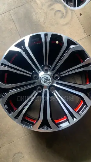 17 Inches Quality Alloy Rim for Toyota