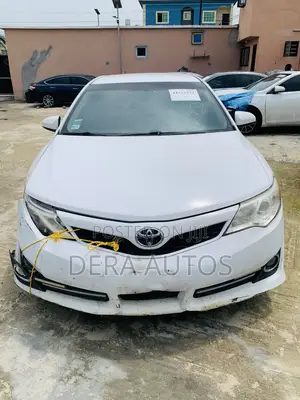 Toyota Camry 2012 White