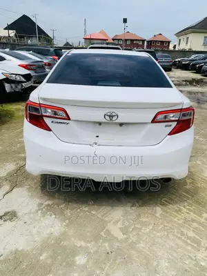 Toyota Camry 2012 White