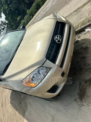 Toyota RAV4 2.5 Limited 4x4 2010 Gold