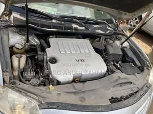 Toyota Camry 2011 Silver