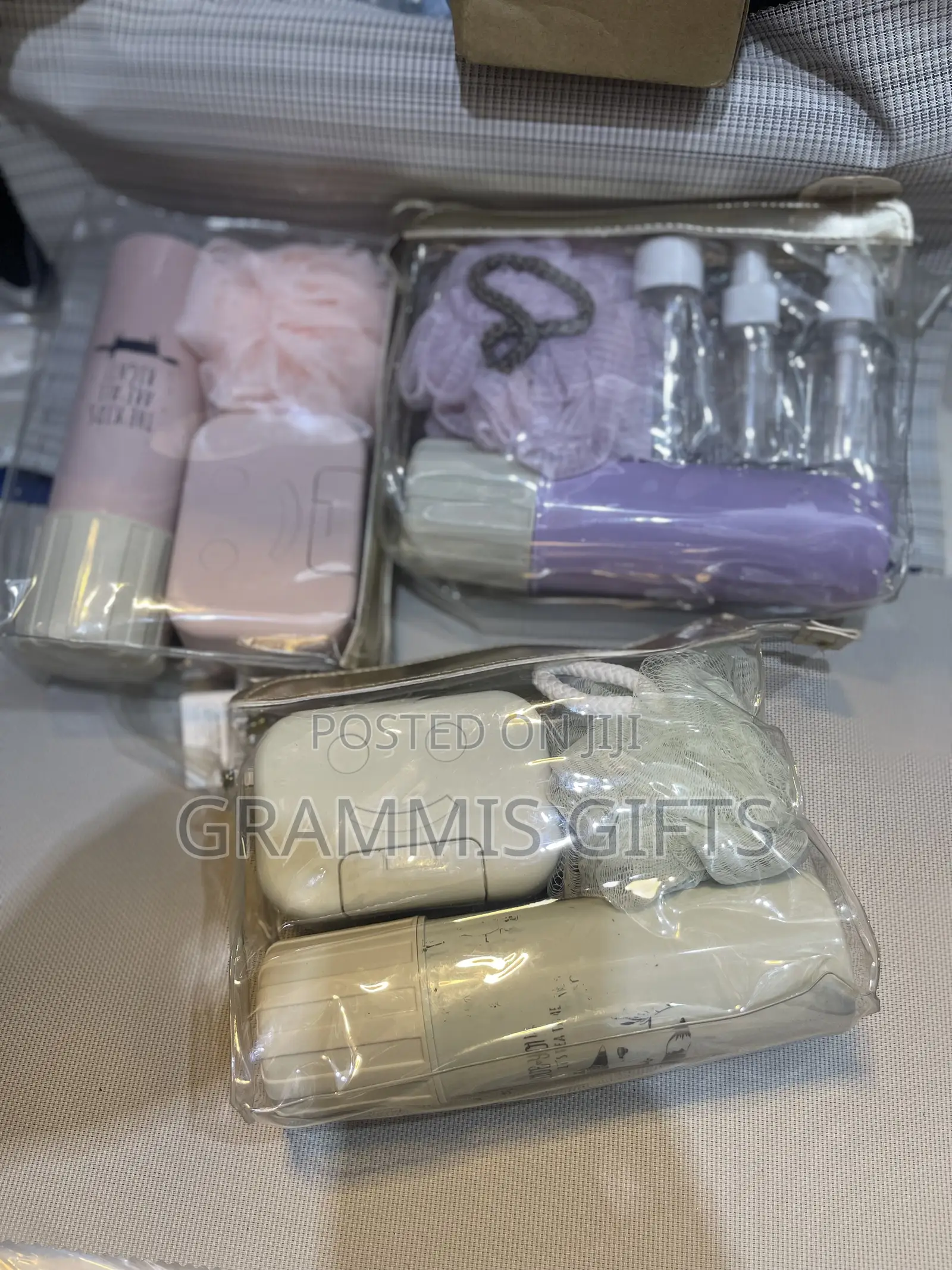 Traveling Bathing Kit