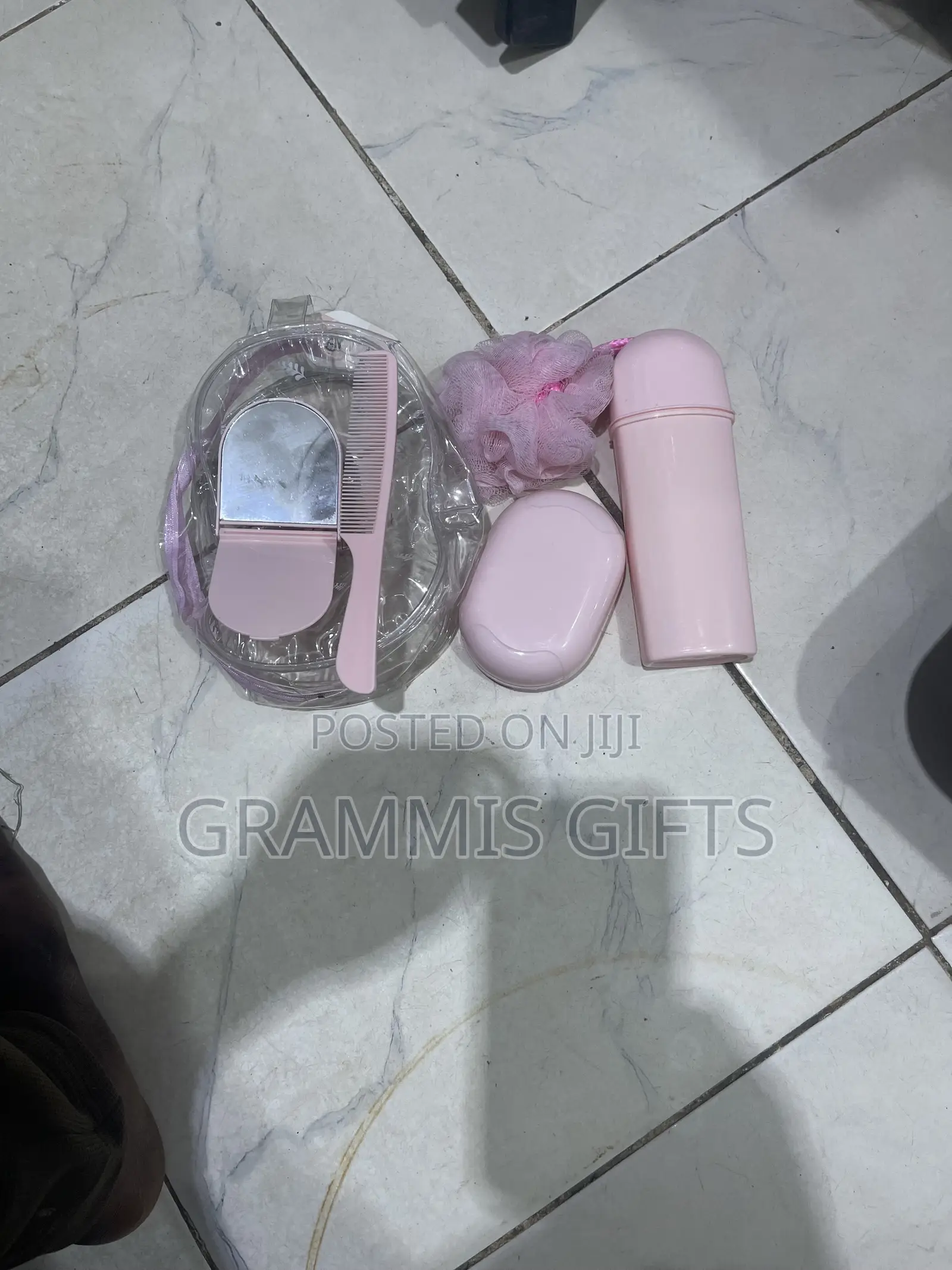 Traveling Bathing Kit