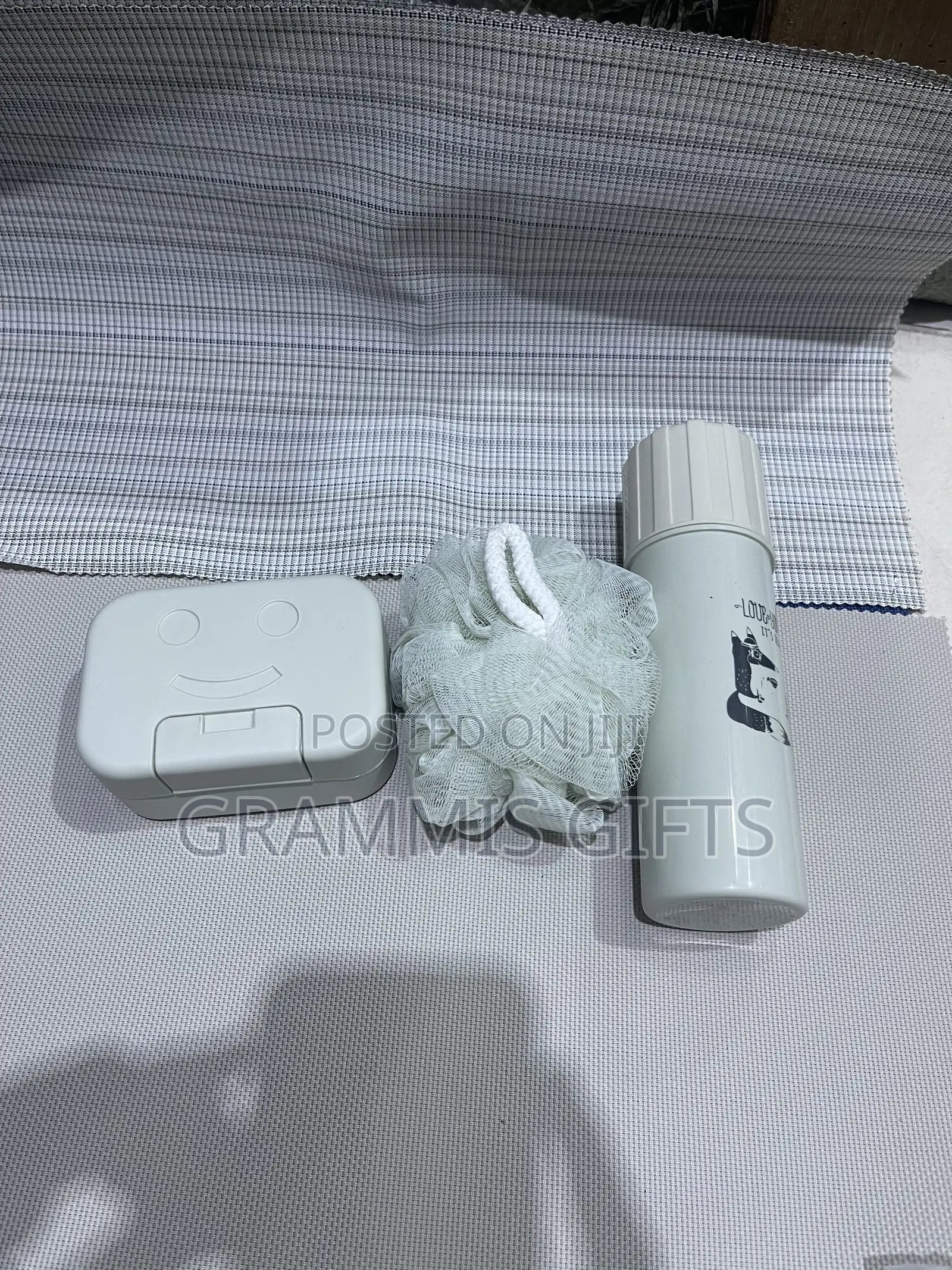 Traveling Bathing Kit