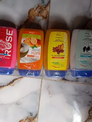 Kuu Spa Salt Scrub