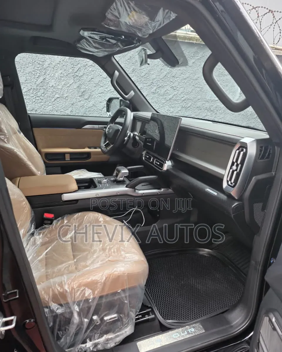 Jetour T2 2025 Black