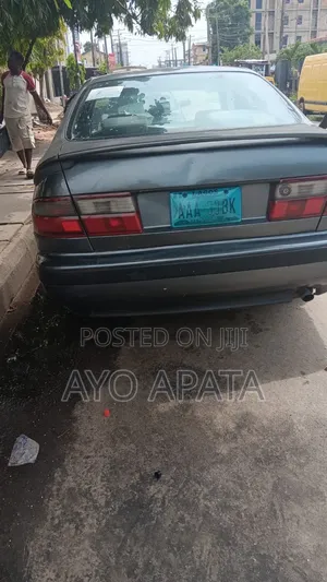 Toyota Carina E 1998