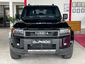 New Toyota Land Cruiser Prado 2026 Black