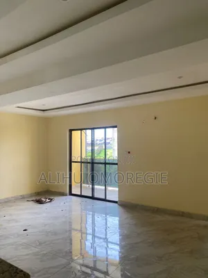 3bdrm Apartment in 5Th Avenue, Gwarinpa for rent