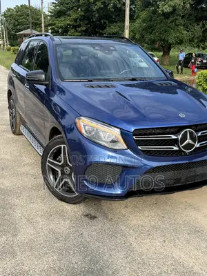 Mercedes-Benz GLE-Class GLE 350 2017 Blue