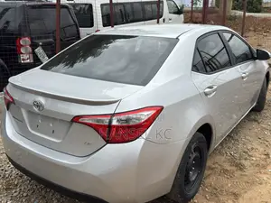 Toyota Corolla L 4dr Sedan (1.8L 4cyl 4A) 2014 Silver