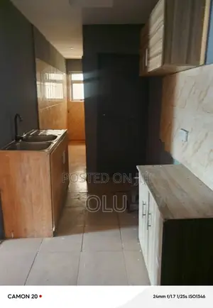 3bdrm Block of Flats in Iju Road for rent