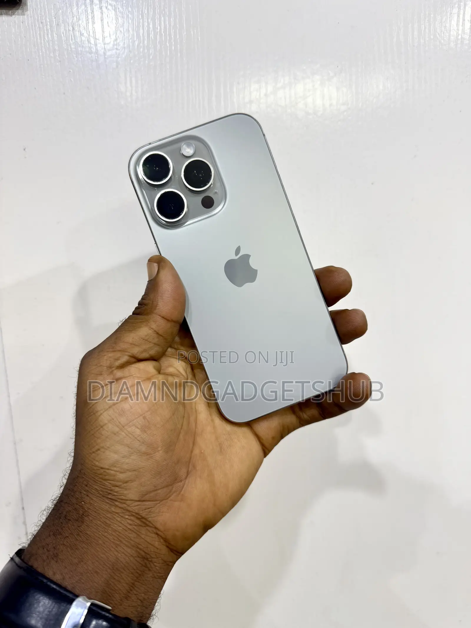 Apple iPhone 16 Pro 512 GB Gray