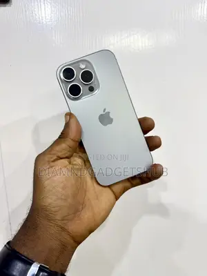 Apple iPhone 16 Pro 512 GB Gray