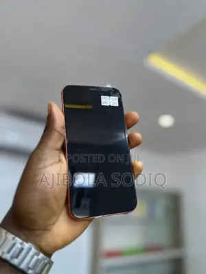 Apple iPhone XR 64 GB Orange