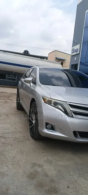 Toyota Venza 2013 Silver