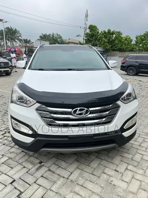 Hyundai Santa Fe Limited 4dr SUV AWD (3.3L 6cyl 6A) 2015 White