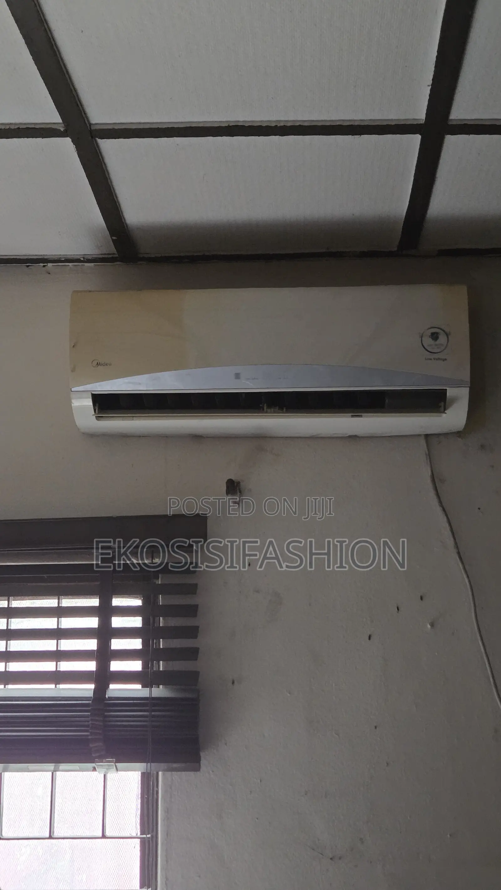 1.5 Midea Air Conditioner