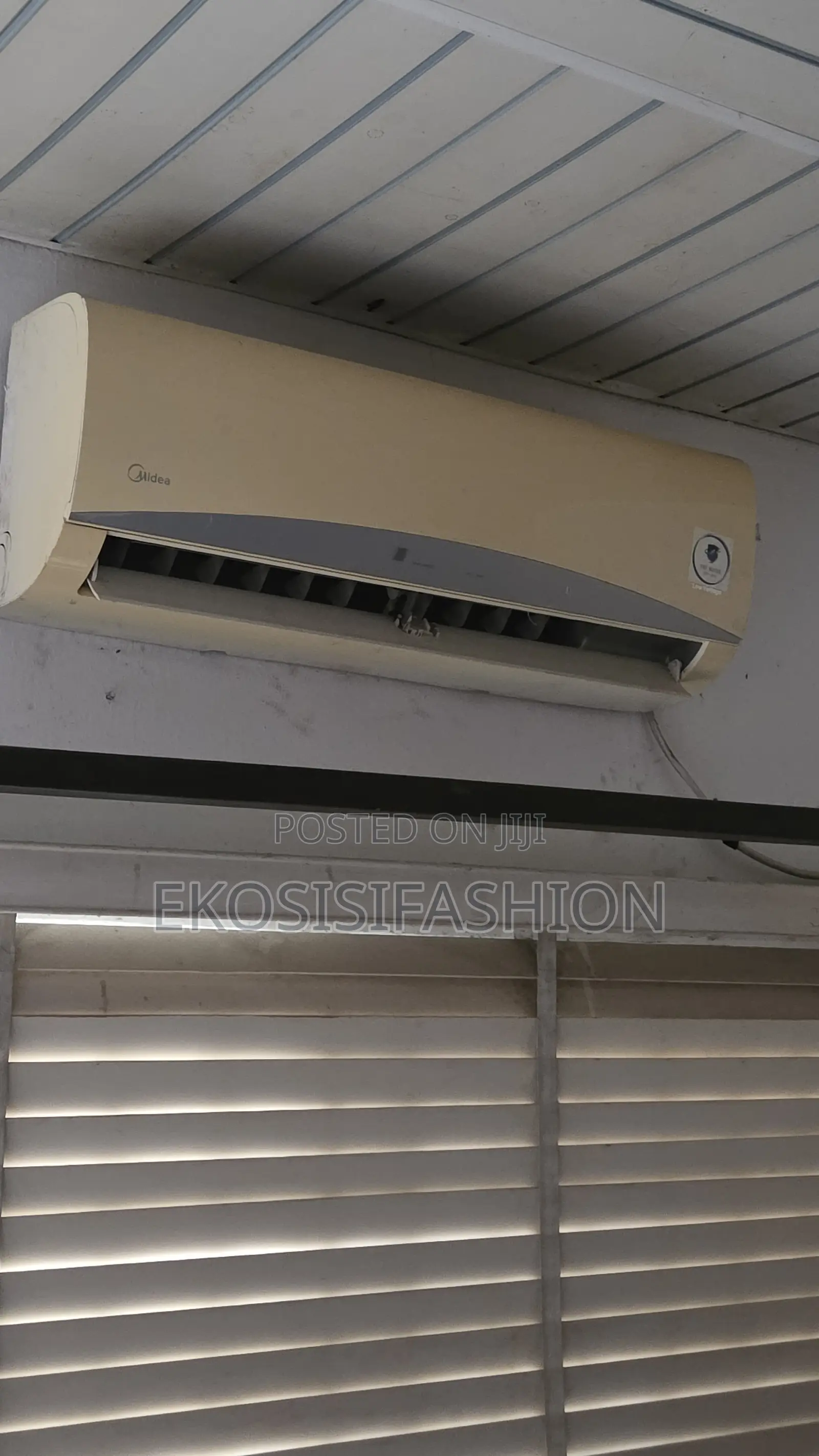 1.5 Midea Air Conditioner