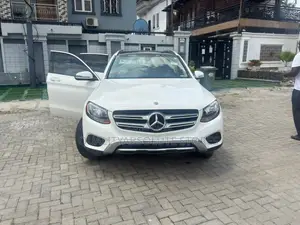 Mercedes-Benz GLC-Class 2018 White