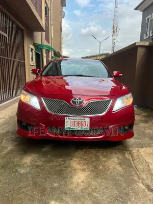 Toyota Camry 2009 Red