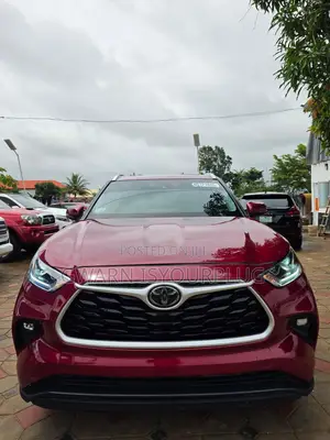 Toyota Highlander XLE AWD 2020 Burgundy