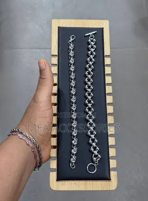 Lovely Designs Men Bracelets