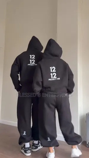 Matching Outfits Lovers Wear