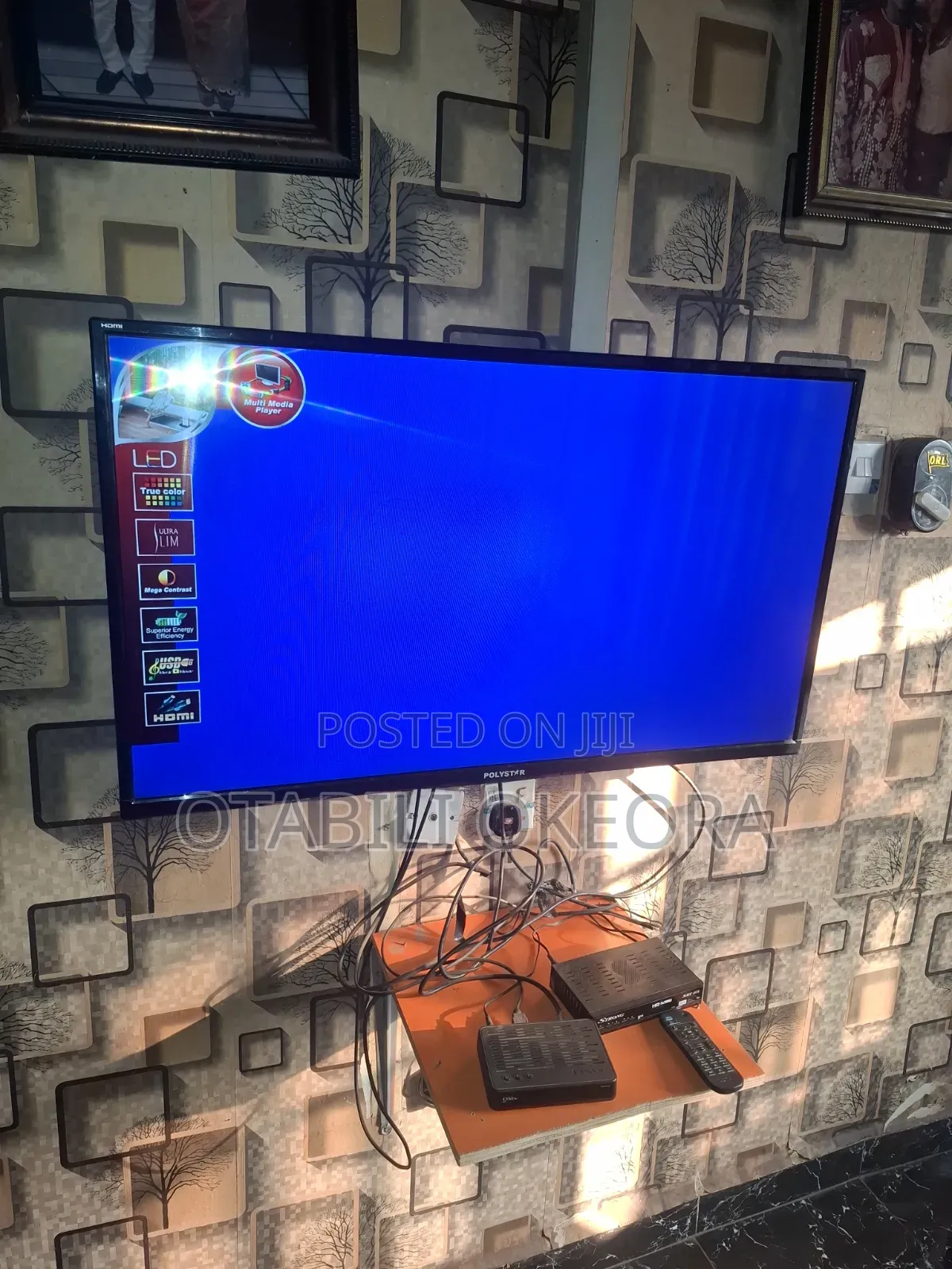 Polyester 43 Inches Tv