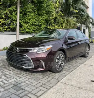 Toyota Avalon XLE (3.5L 6cyl 6A) 2018 Burgundy