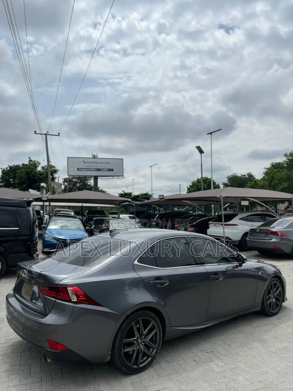 Lexus IS 2016 Gray