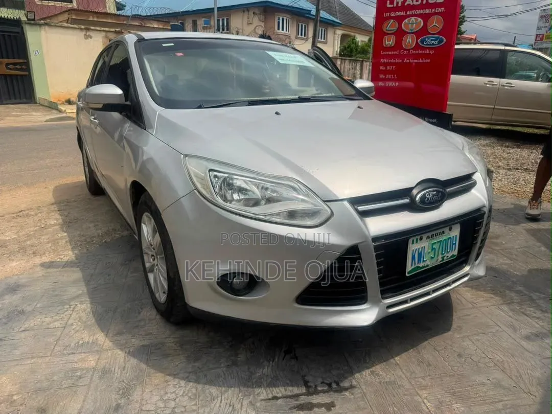 Ford Focus 2014 Silver