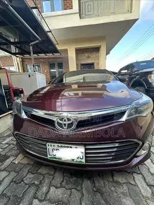 Toyota Avalon Limited 4dr Sedan (3.5L 6cyl 6A) 2014 Burgundy