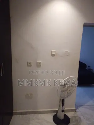 2bdrm Shared Apartment in Chime Boulevard, Olokonla for rent
