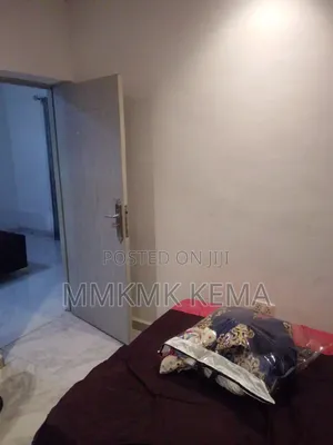 2bdrm Shared Apartment in Chime Boulevard, Olokonla for rent