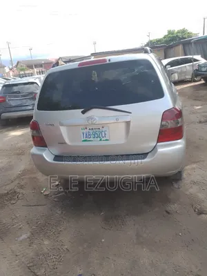Toyota Highlander 2005 Silver