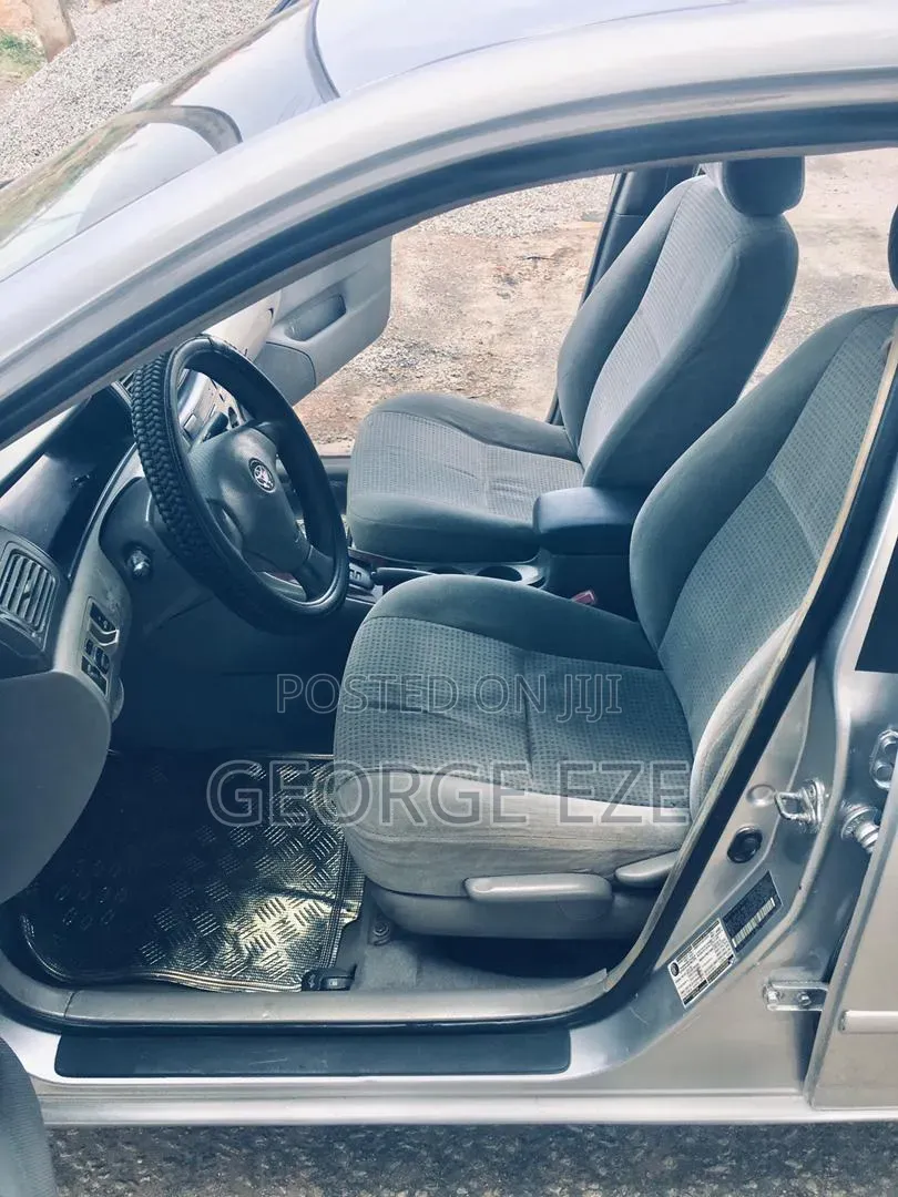 Toyota Corolla 2006 Silver