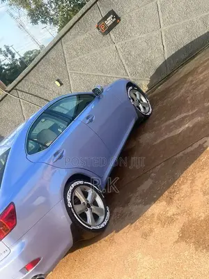 Lexus IS 2010 Blue