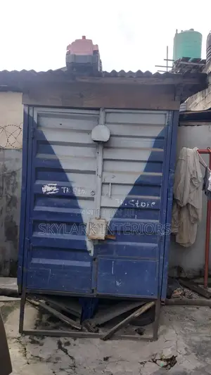 4 by 4ft Container