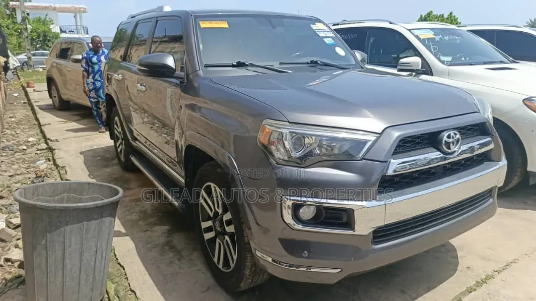 Toyota 4-Runner 2015