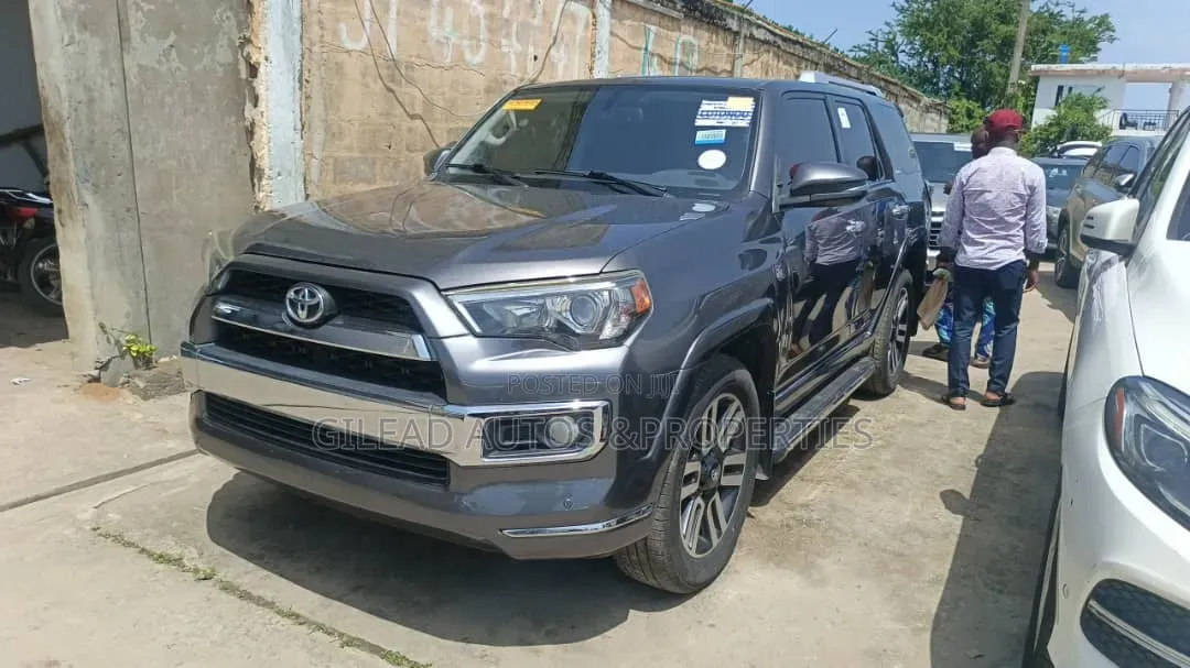 Toyota 4-Runner 2015