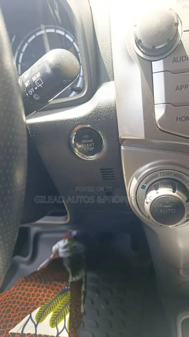 Toyota 4-Runner 2015
