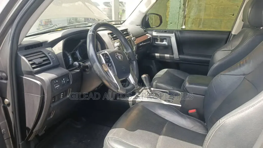 Toyota 4-Runner 2015