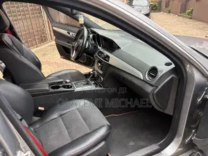 Mercedes-Benz C300 Luxury 4Matic Sedan AWD (3.5L 6cyl 7A) 2013 Gray