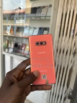 Samsung Galaxy S10e 128 GB Orange