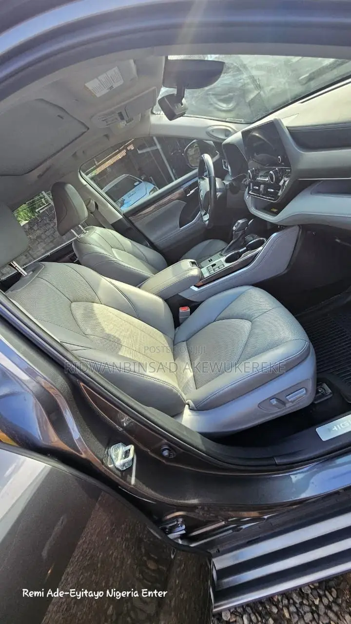 Toyota Highlander 2023 Black